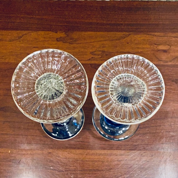 🌟HP🌟VTG 1970-80s Cobalt & Clear Blown Glass Candlesticks - Picture 8 of 10
